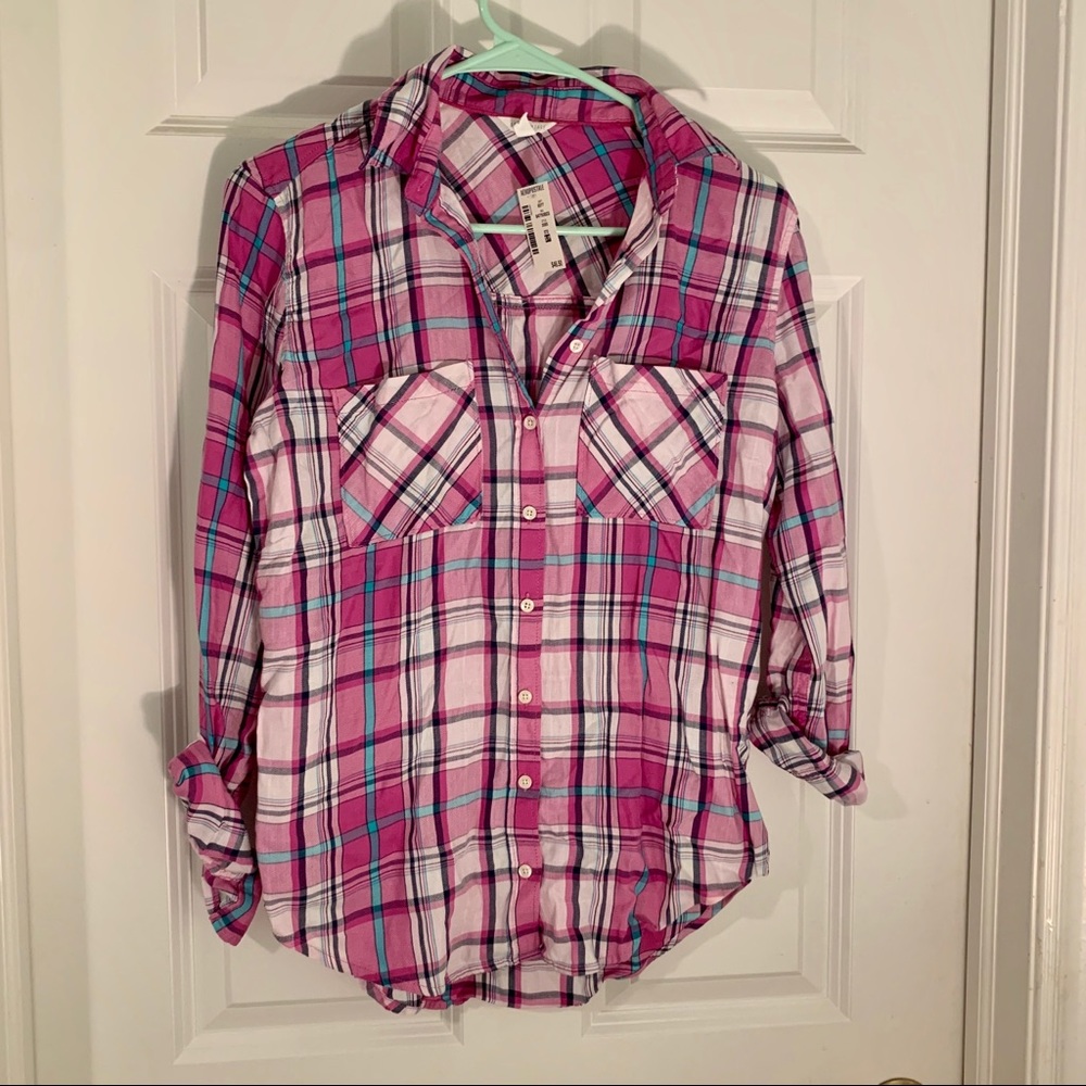 Pink Aeropostale lightweight flannel